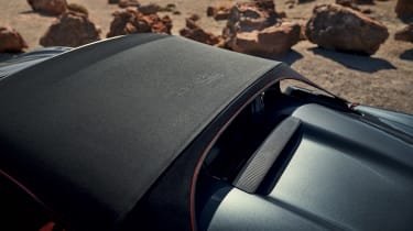 Porsche 718 Spyder RS - roof