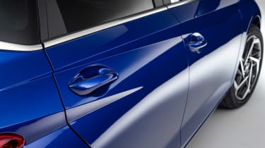 Hyundai i20 - side profile