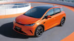 BYD Dolphin G DM-i - front cornering