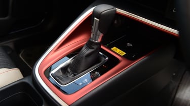 Honda HR-V - gear selector