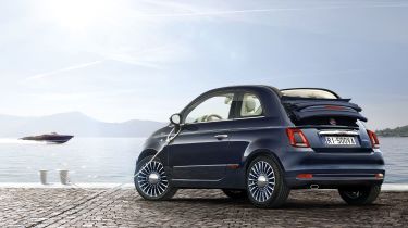 Fiat 500 Riva - rear quarter tether