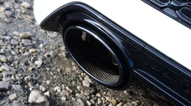 Audi RS 3 - exhaust