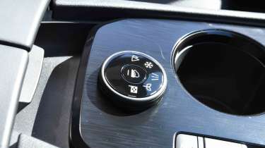 Nissan X-Trail - drive mode selector