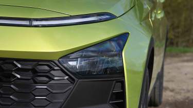 Hyundai Bayon - head light
