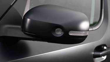 Hyundai Inster - door mirror