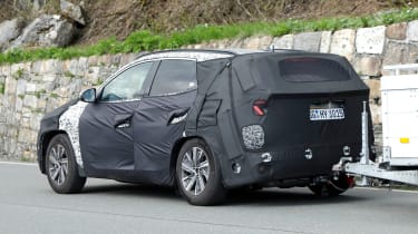 2024 Hyundai tucson (camouflaged) - rear cornering