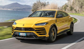 Lamborghini Urus - front