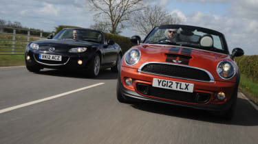 MINI Roadster header front