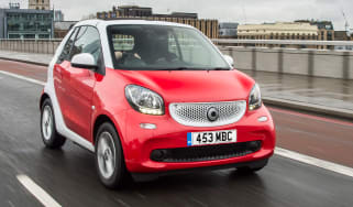 Smart ForTwo Cabrio - front