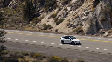 Tesla Model Y Standard driving