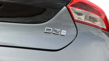 Audi A3 vs Volvo V40 vs Volkswagen Golf -