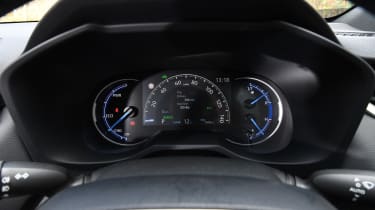 Toyota RAV4 - instrument binnacle