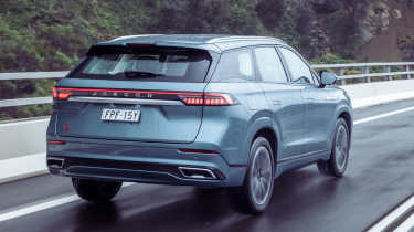 Jaecoo 8 - rear 3/4