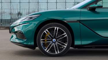 Denza Z9GT EV - wheel