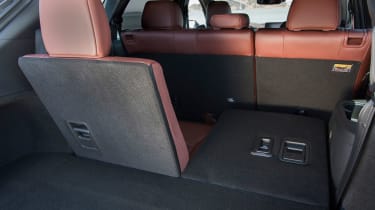 Mazda CX-9 2016 - seats