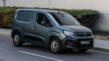 Citroen e-Berlingo - front tracking 