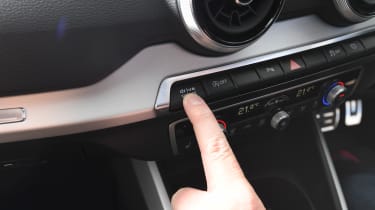 Audi Q2 35 TFSI long-termer - buttons