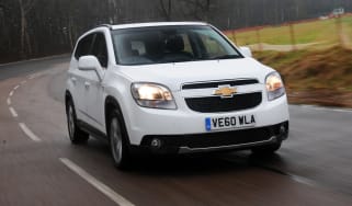 Chevrolet Orlando front