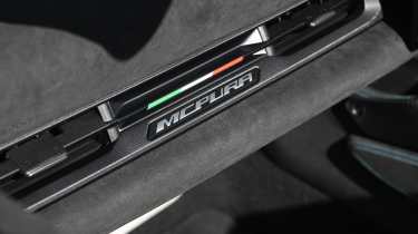 Maserati MCPure Cielo - passenger air vents