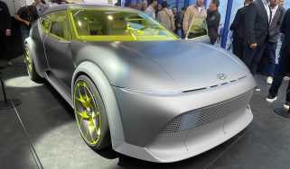 Hyundai Concept Three - Munich front
