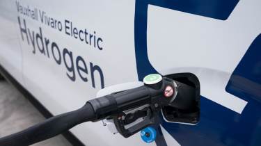 Vauxhall Vivaro Hydrogen - fueling