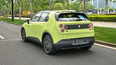 Nio Firefly EV - rear tracking