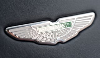 Aston Martin DB11 - badge