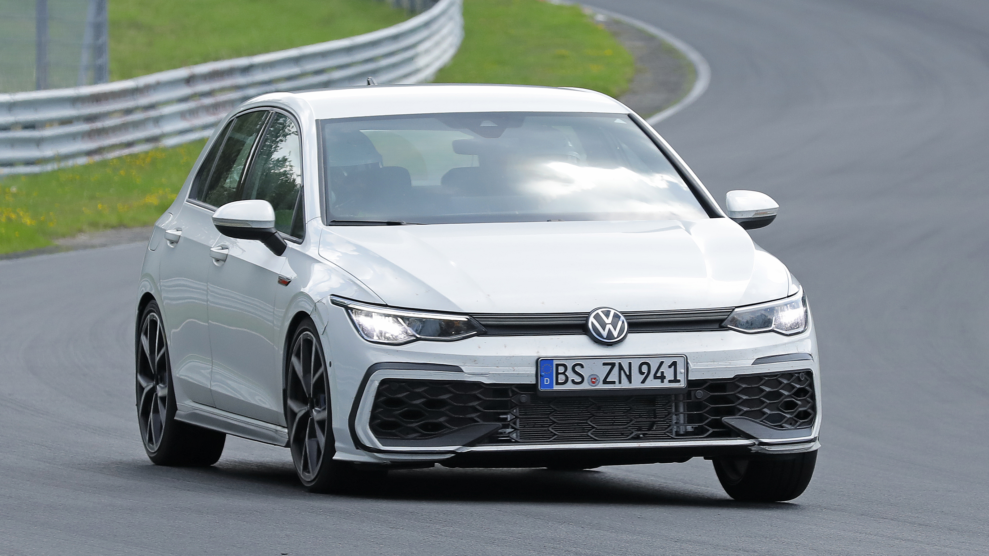 Volkswagen Golf GTD (Mk8) Review 2023