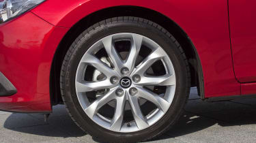 Mazda 3 hatchback 2013 wheel