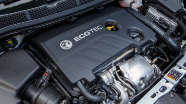 Vauxhall Astra 1.6 turbo - engine