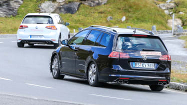 Volkswagen Golf R Estate facelift spied - 3