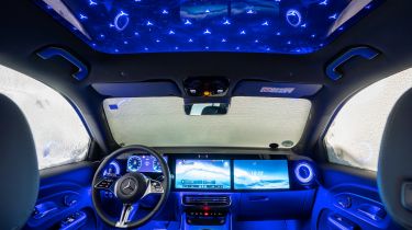 Mercedes GLB - interior