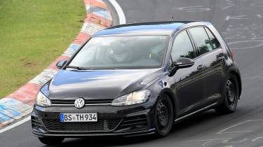 VW Golf Mk8 spies - track front 3/4