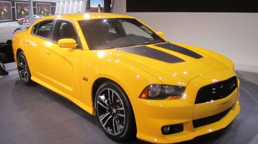 Dodge Charger SRT8 Super Bee