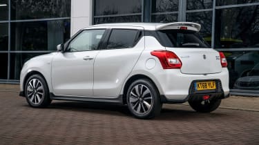 Suzuki swift deals wheel trims