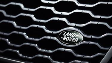 Land Rover badge