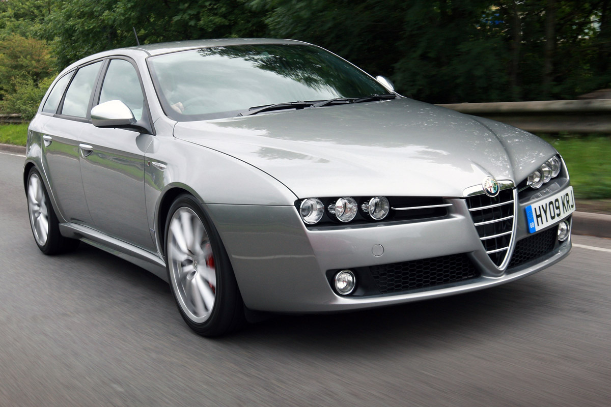 Alfa Romeo 159 Sportwagon (20062011) review Auto Express