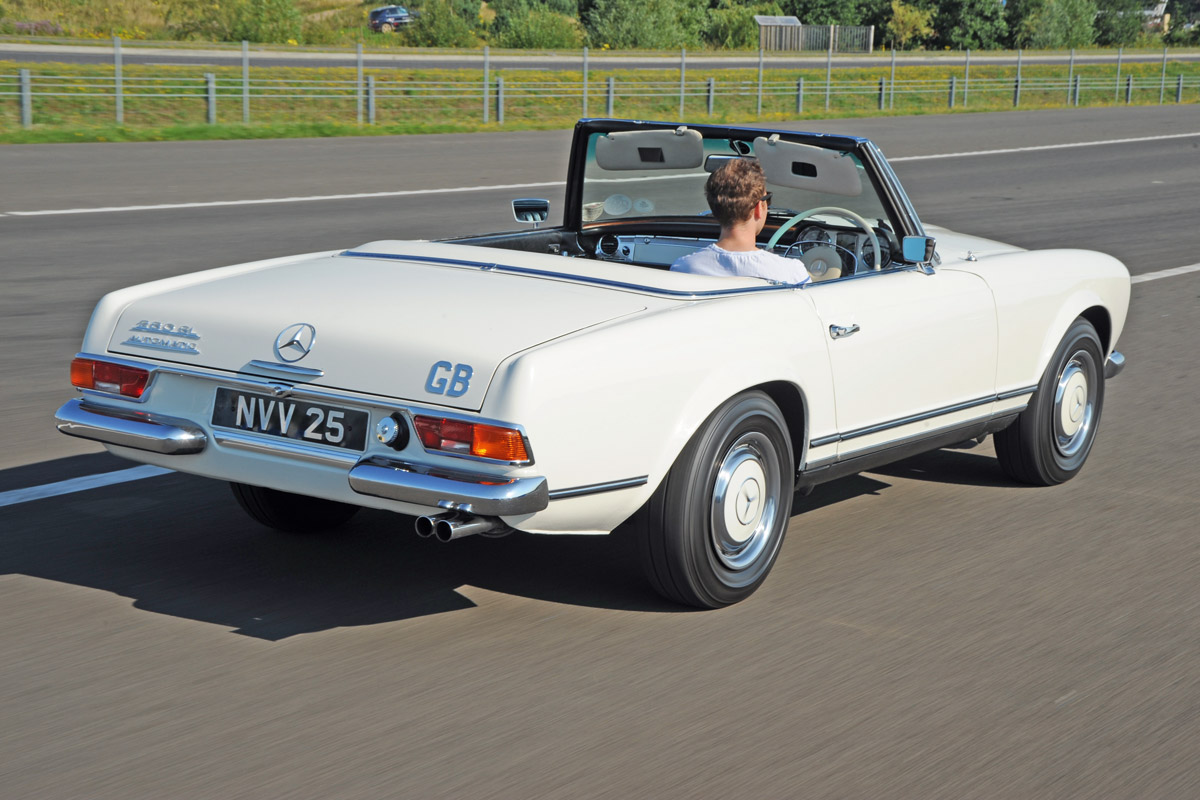 1969 Mercedes 280 Sl Pagoda Auto Express