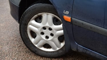 Used Toyota Avensis wheel