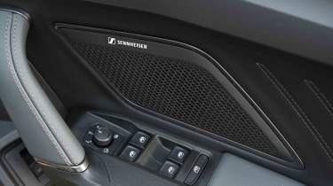 Cupra Formentor - Sennheiser speaker grille