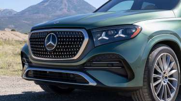 Mercedes GLE - grille