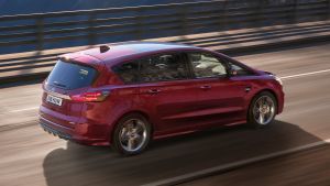 Ford S-Max hybrid - rear action