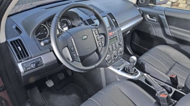Land Rover Freelander 2WD interior