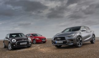 Infiniti Q30 vs MINI Clubman vs Volvo V40 - group test