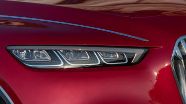 Vision Mercedes-Maybach Ultimate Luxury concept - front light