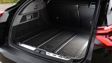 Used Citroen C5 X - boot