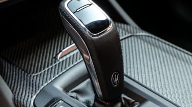 Maserati Levante Trofeo gear lever