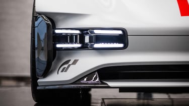 Porsche Vision Gran Turismo - headlight