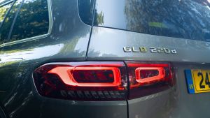mercedes_glb_220_d_uk_2020-11.jpg