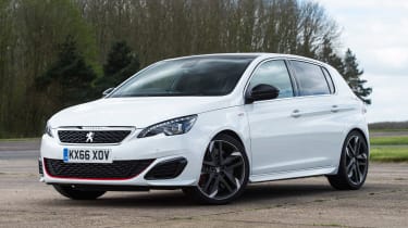 Peugeot 308 GTi - front static